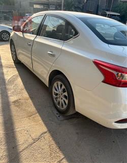 نیسان سێنترا